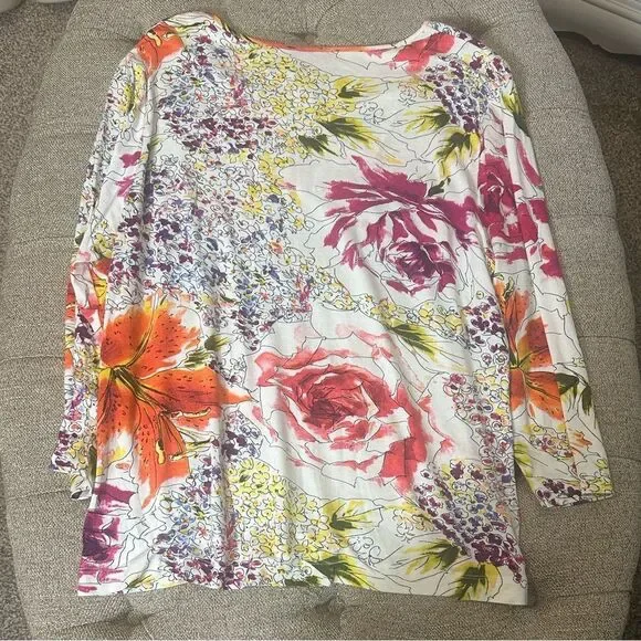 Vintage Chico’s Floral Top - Picture 9 of 16